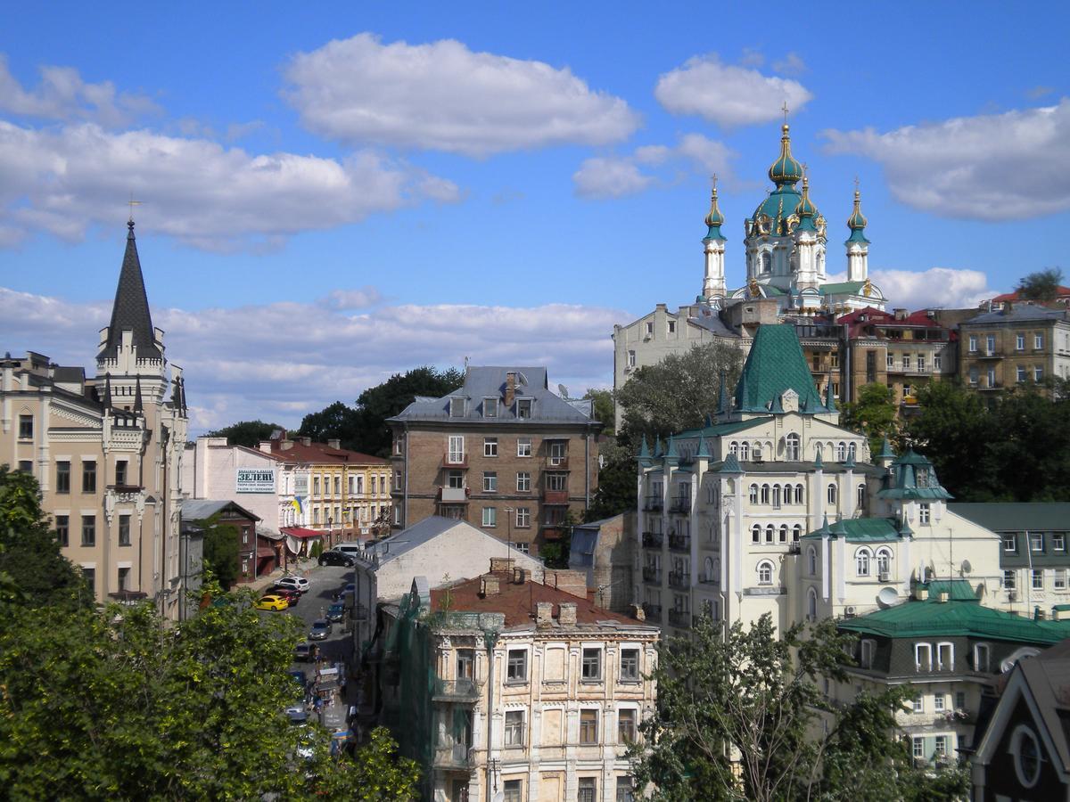 Harmony On Andrew Descent Hotel Kyiv Exterior photo